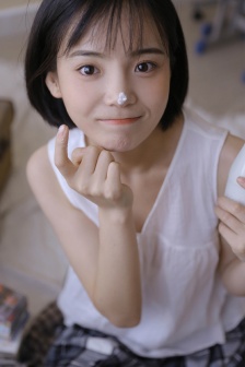 房东先生这是第4次付房租了