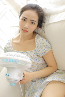 同居后糙汉房东把我宠成宝小说